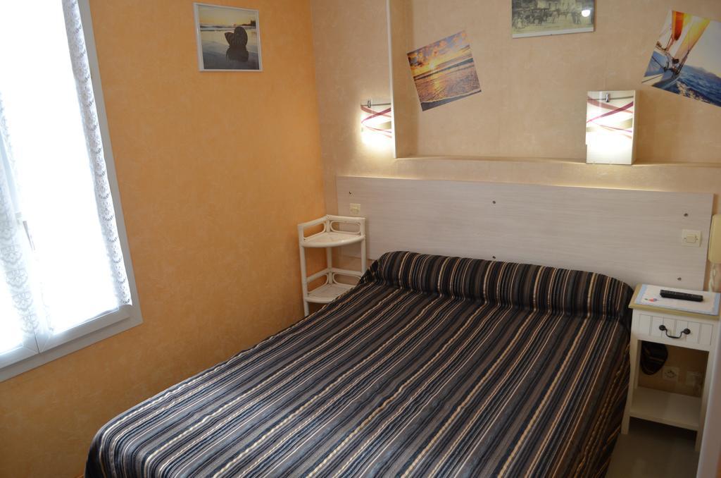 Hôtel de L'Arrivée Fouras Quarto foto